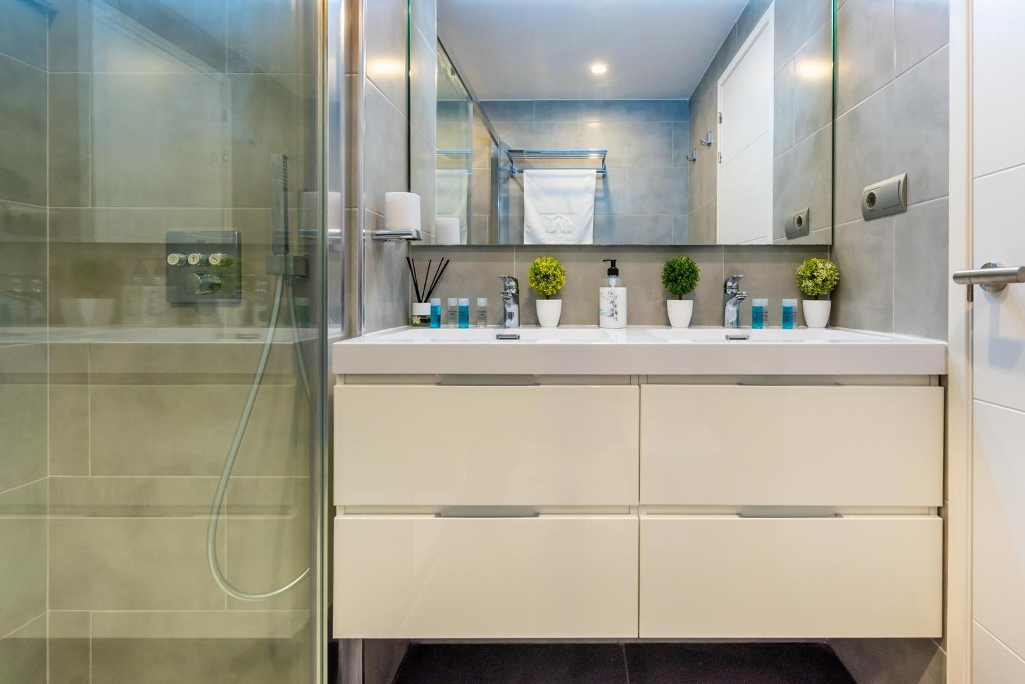 Wintowinrentals Executive Apt In Ocean House Complex Torremolinos Exteriér fotografie