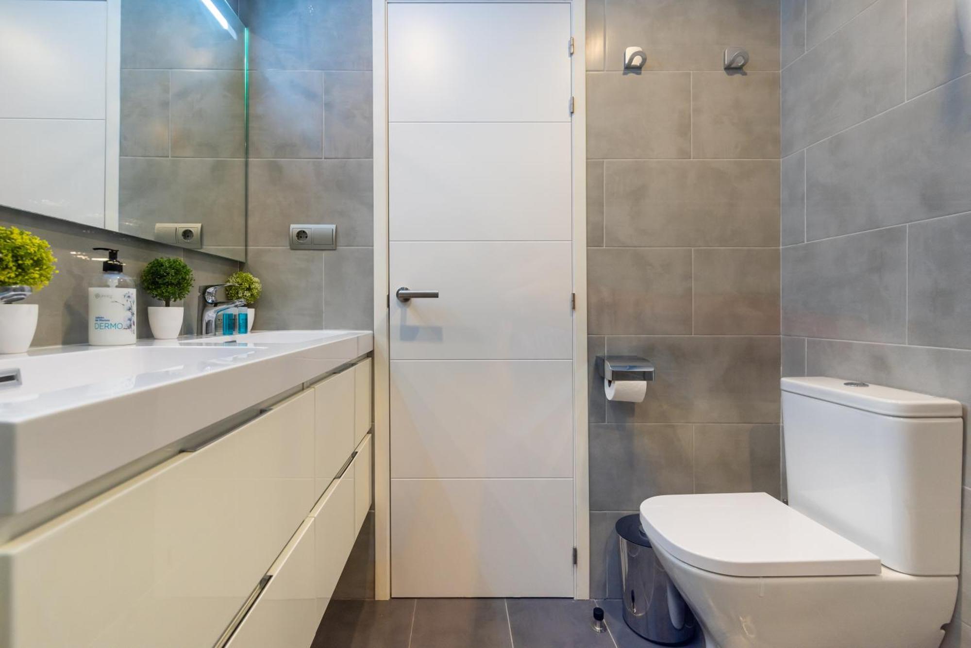 Wintowinrentals Executive Apt In Ocean House Complex Torremolinos Exteriér fotografie