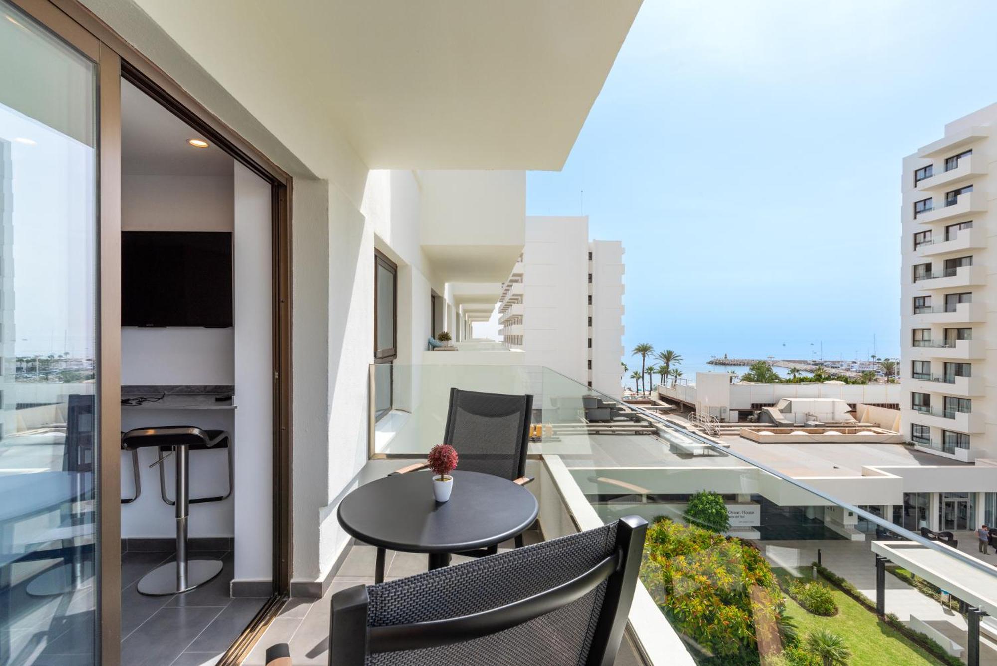 Wintowinrentals Executive Apt In Ocean House Complex Torremolinos Exteriér fotografie
