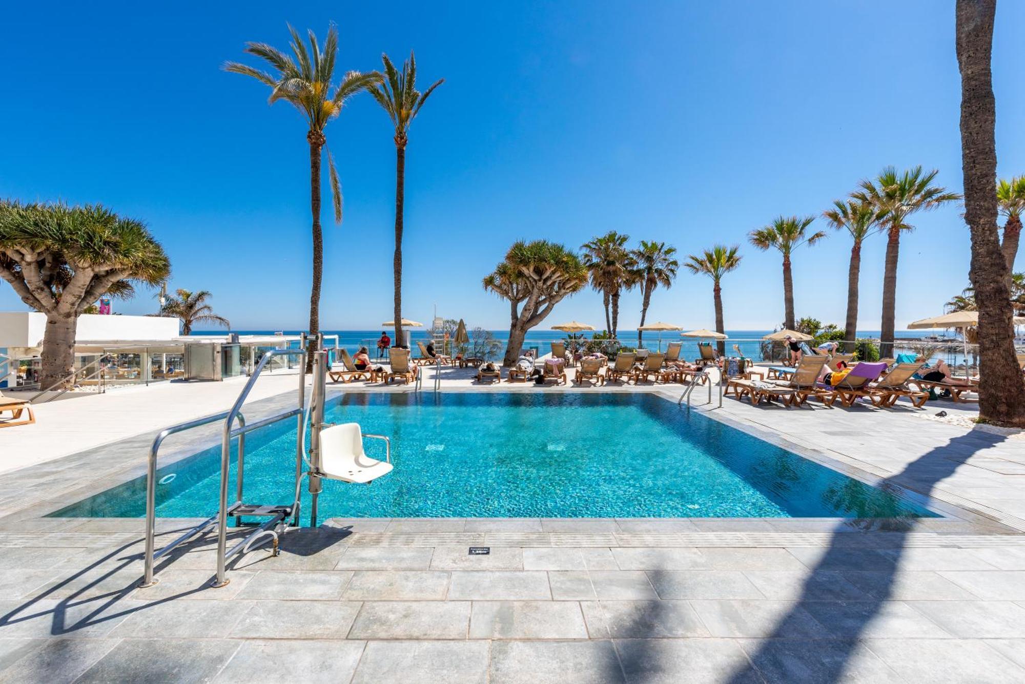 Wintowinrentals Executive Apt In Ocean House Complex Torremolinos Exteriér fotografie